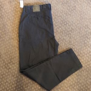 NWT! Banana Republic Lived-In Chino